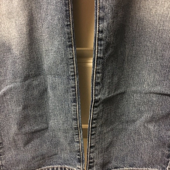 Tommy Hilfiger 38x30 men’s jeans - Picture 2 of 8